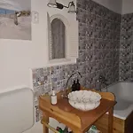 Napsugar Vendeghaz Kır Evi
